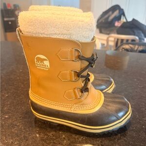 Sorel Tan and Black Winter Boots Unisex